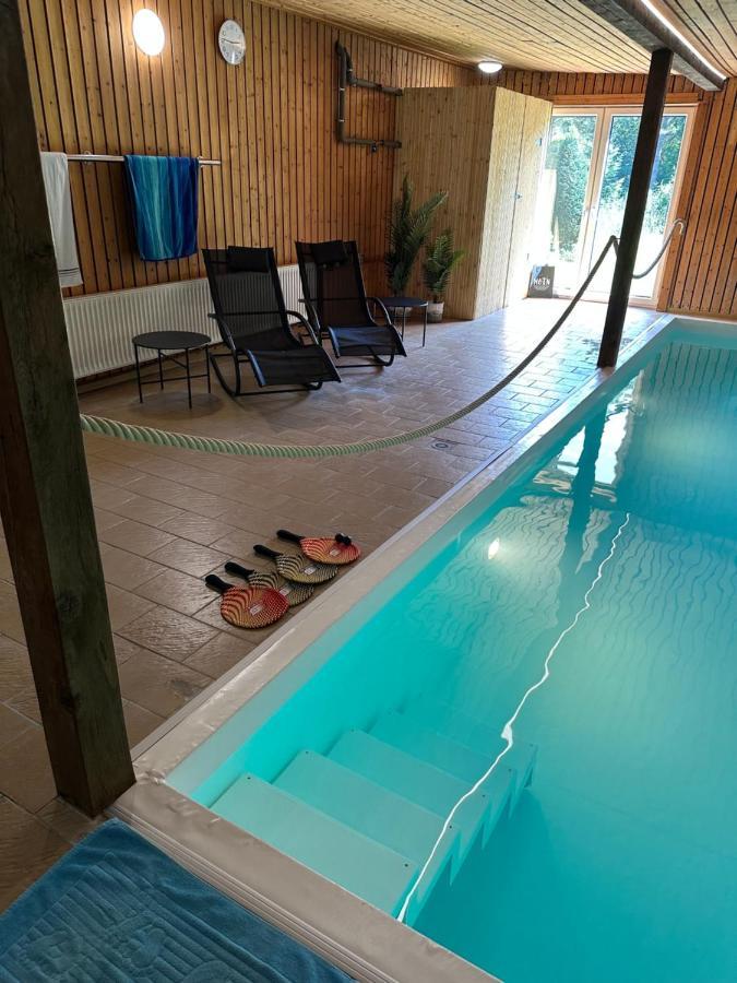 Home Of Oasis - Indoorpool, Sauna, Naturteich Surwold Dış mekan fotoğraf